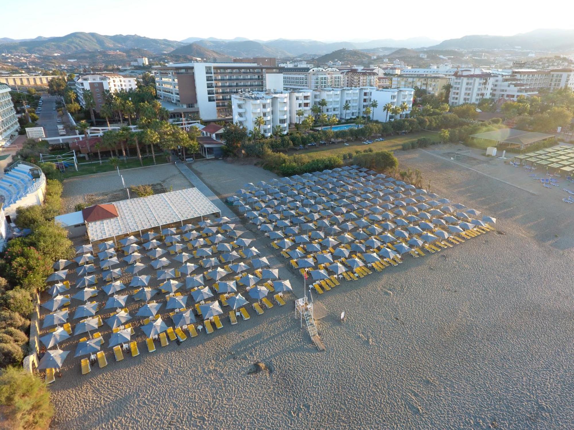 Royal Garden Beach Hotel Konaklı Exterior foto